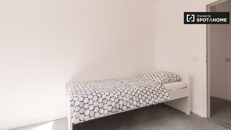 Double room Berlin, 4 beds, 85m² — photo 4
