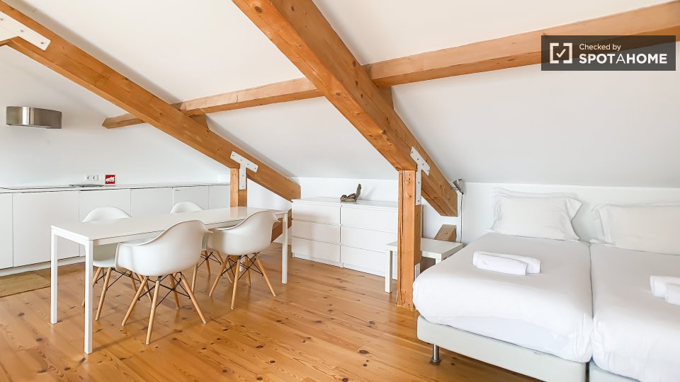Apartment mono Lisbon, 100m² — photo 15