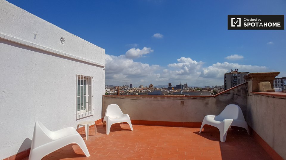Apartment Barcelona, 1 bed, 36m² — photo 1