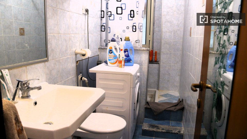 Double room Rome, 5 beds — photo 17