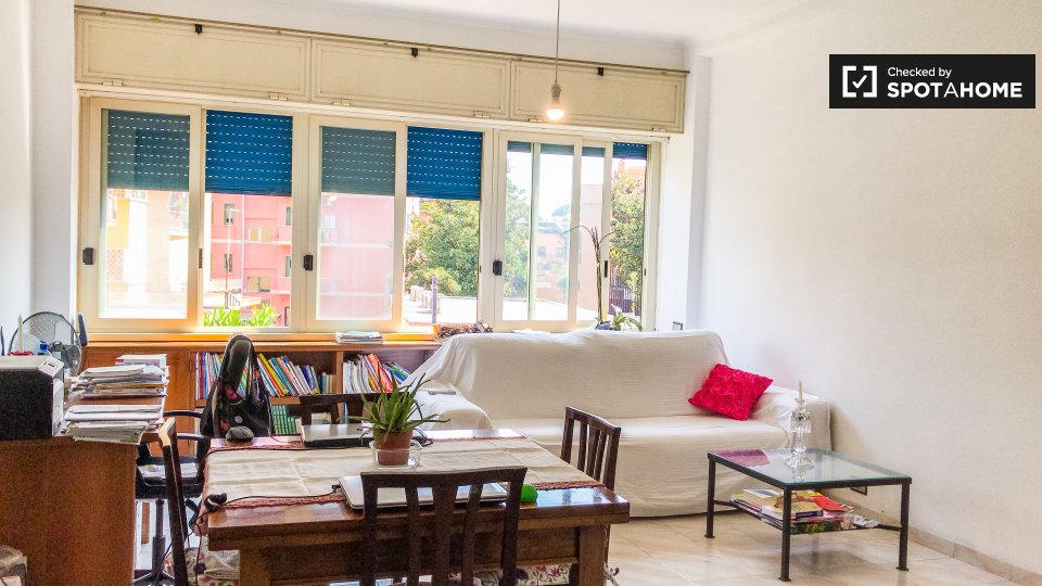 Double room Rome, 2 beds, 85m² — photo 1