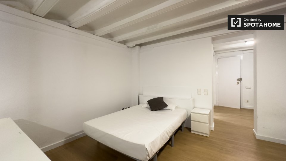 Apartment mono Barcelona, 41m² — photo 15