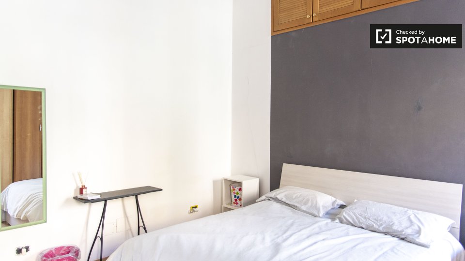 Double room Rome, 3 beds, 115m² — photo 1