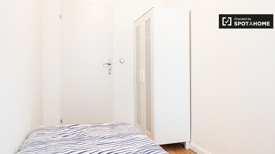 Double room Berlin, 4 beds, 68m² — photo 21