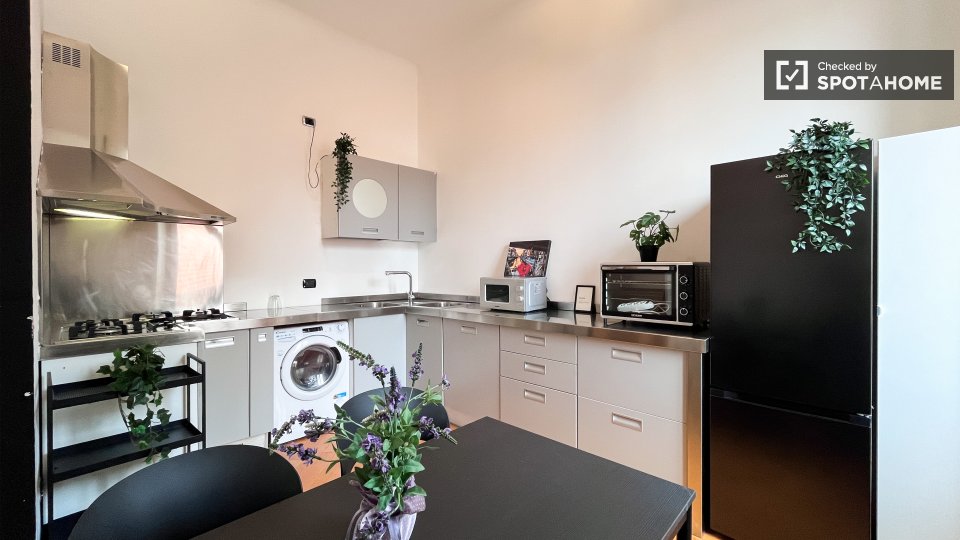 Double room Milan, 5 beds — photo 12