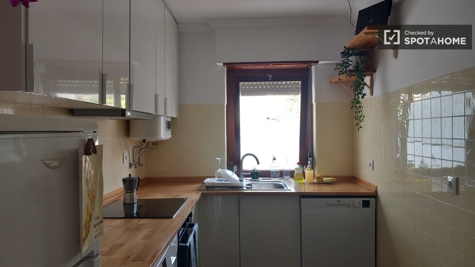 Apartment Lisbon, 3 beds, 75m² — photo 31