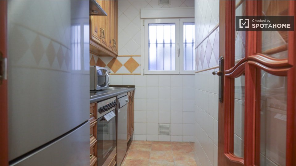 Apartment Madrid, 2 beds — photo 17