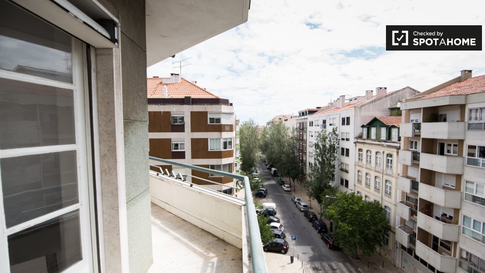 Double room Lisbon, 7 beds, 100m² — photo 4
