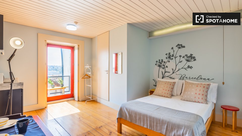 Apartment mono Porto, 28m² — photo 1
