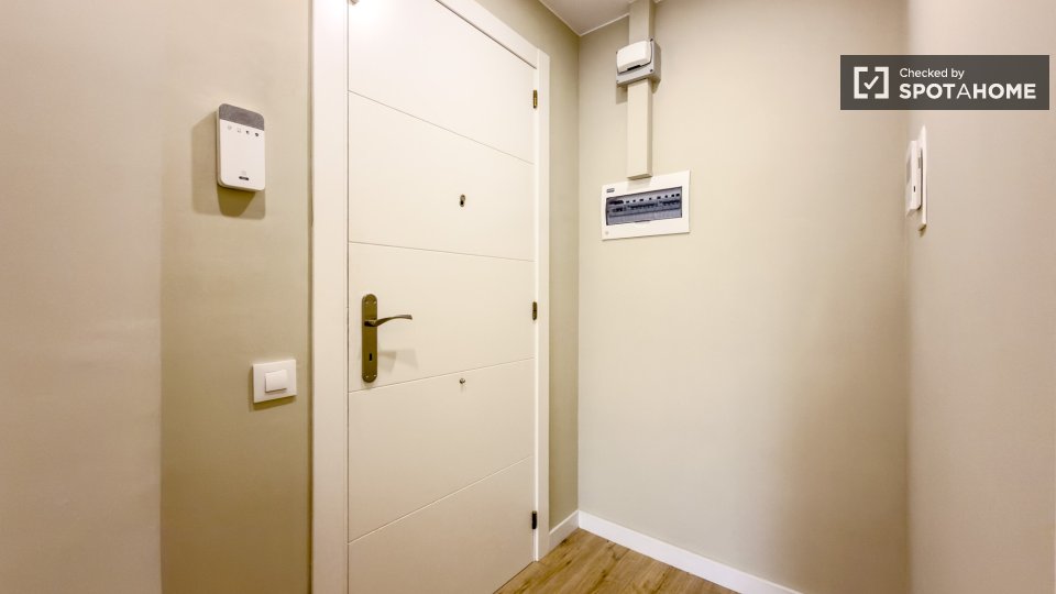 Apartment Barcelona, 3 beds — photo 1