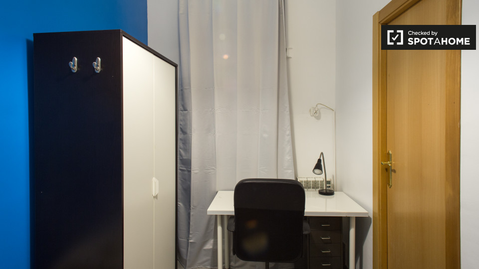 Double room Barcelona, 10 beds, 180m² — photo 26