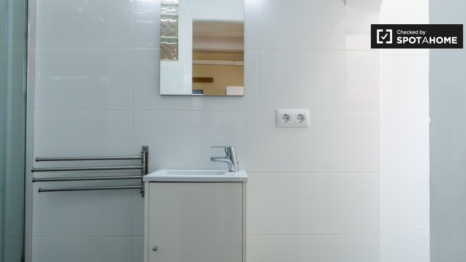 Apartment Barcelona, 1 bed, 50m² — photo 13