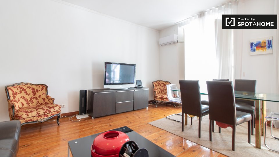 Apartment Lisbon, 2 beds — photo 2
