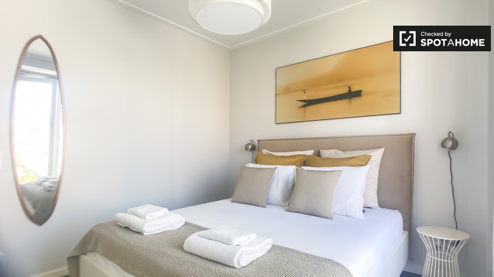 Apartment Lisbon, 1 bed — photo 11