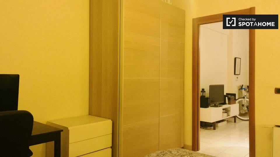 Camera doppia Roma, 2 camere — foto 2