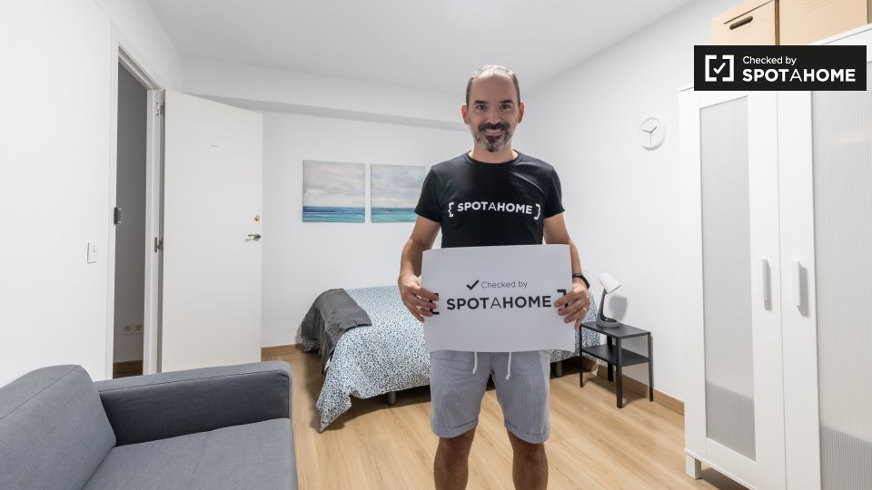 Double room Valencia, 5 beds — photo 4