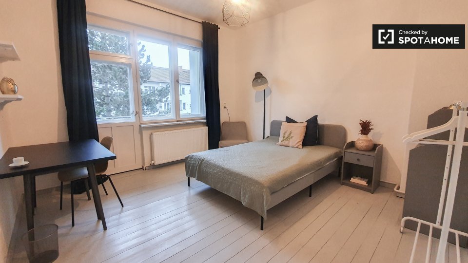 Double room Berlin, 3 beds — photo 6