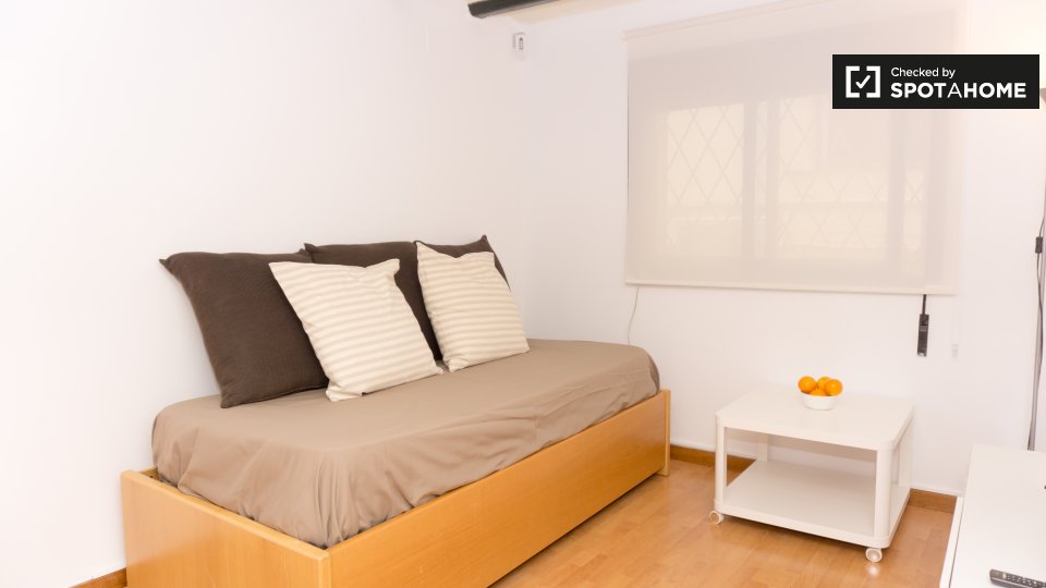 Apartment Barcelona, 1 bed, 40m² — photo 7