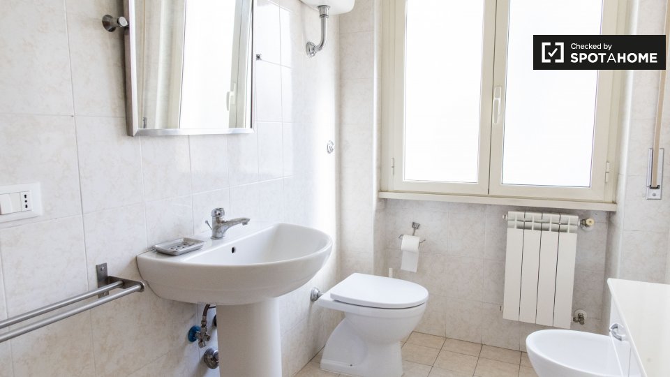 Double room Rome, 2 beds, 120m² — photo 10