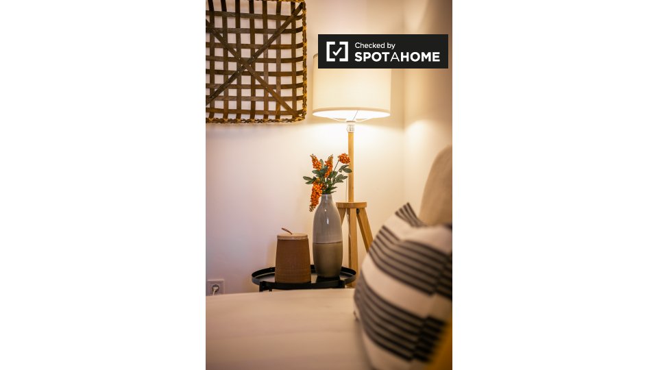Double room Lisbon, 4 beds — photo 9