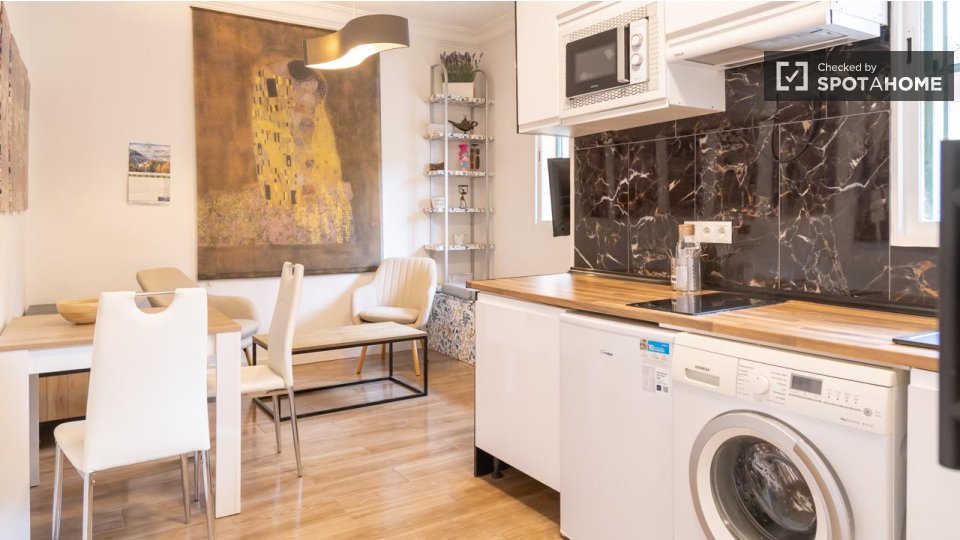 Apartment Madrid, 1 bed — photo 1