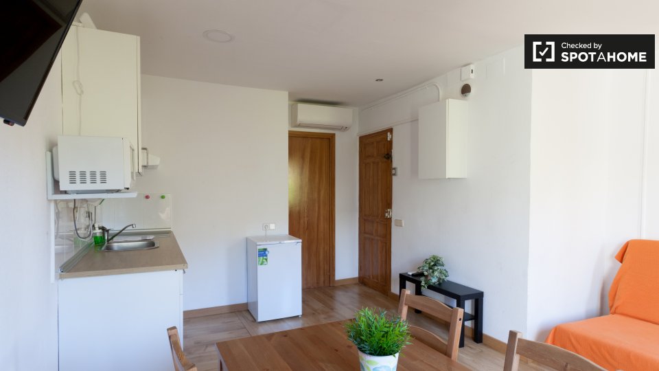 Apartment Barcelona, 1 bed, 40m² — photo 10