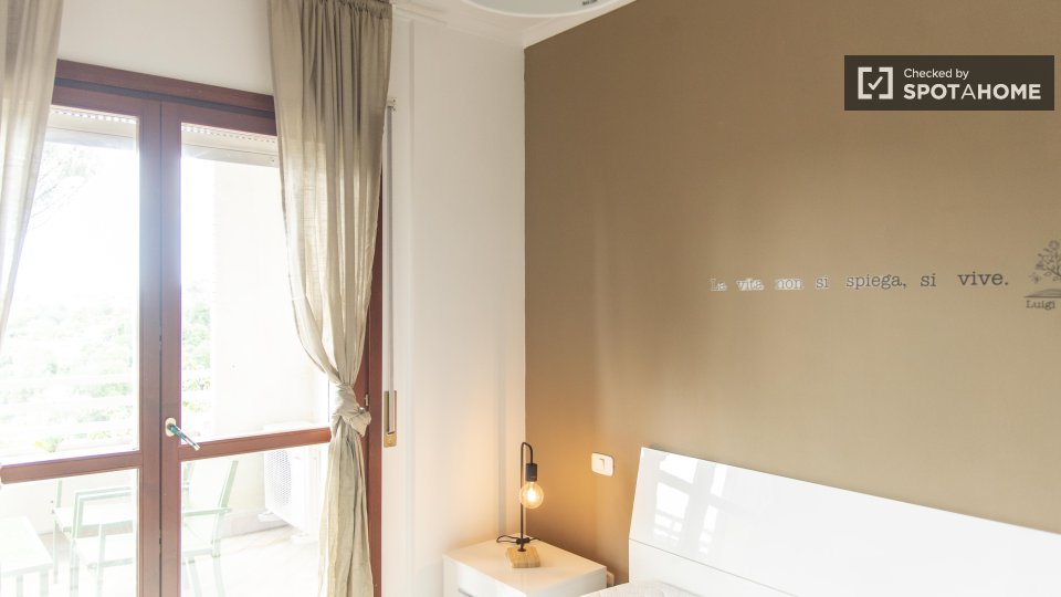 Apartment Rome, 1 bed — photo 2