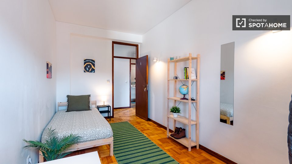 Double room Porto, 6 beds — photo 11