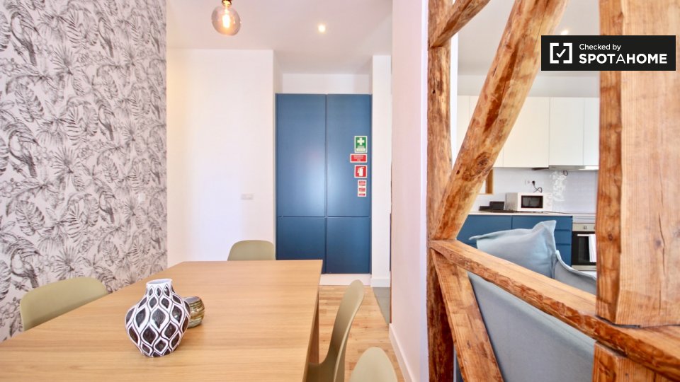 Apartment Lisbon, 2 beds — photo 11