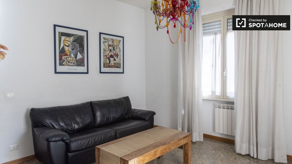 Double room Rome, 2 beds, 120m² — photo 14