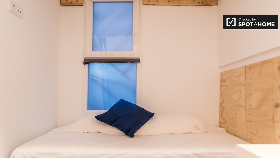 Double room Valencia, 4 beds — photo 3