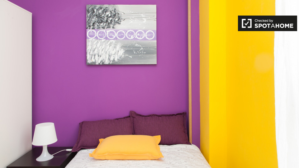 Double room Alcala_De_Henares, 5 beds — photo 20