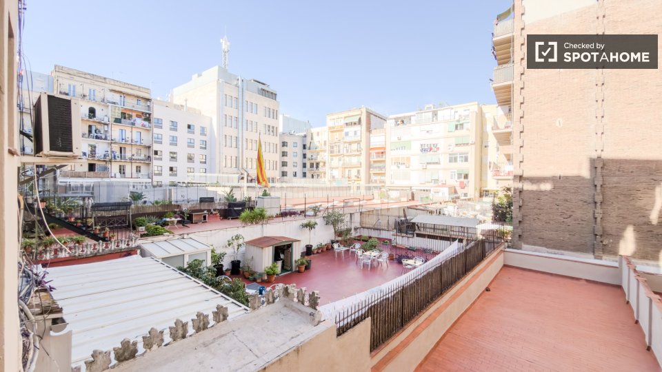 Apartment mono Barcelona, 60m² — photo 32