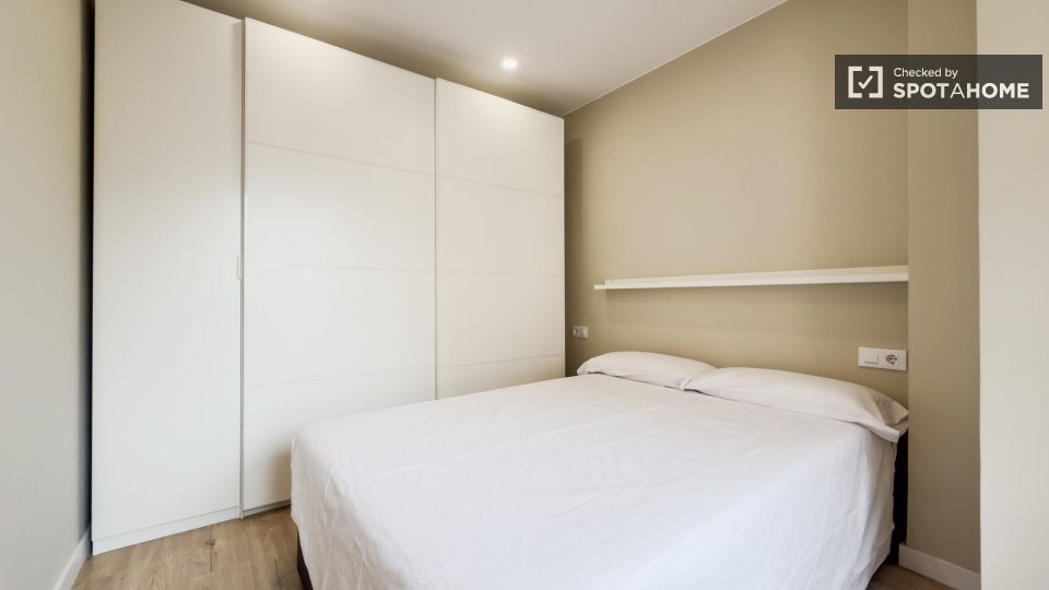 Apartment Barcelona, 3 beds — photo 12