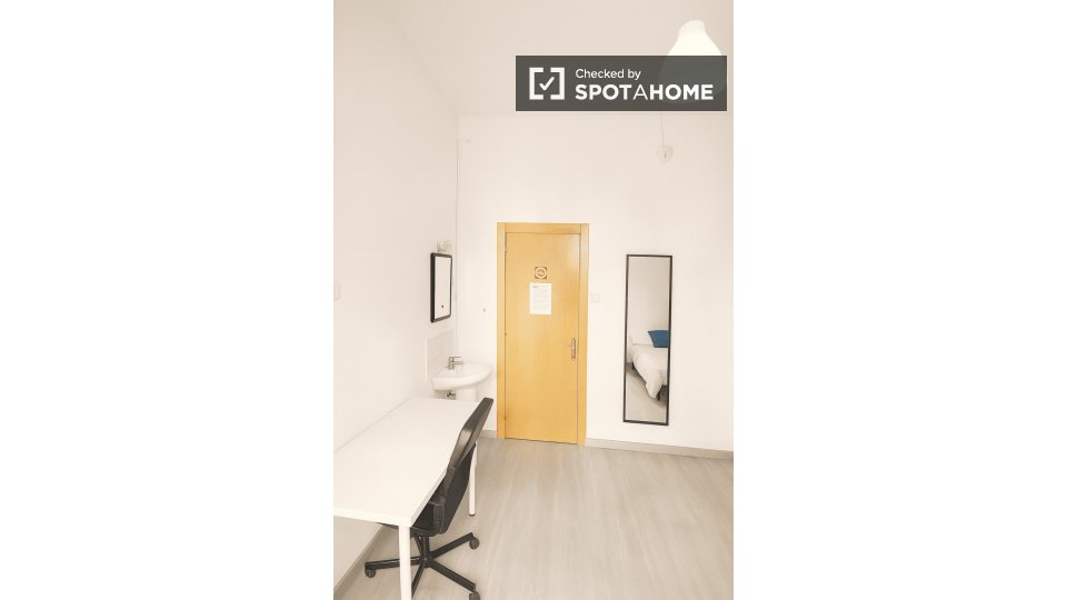 Habitación en piso compartido de 10 habitaciones en El Gòtic, Barcelona