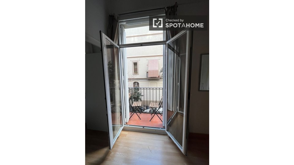 Apartment Barcelona, 1 bed, 36m² — photo 30