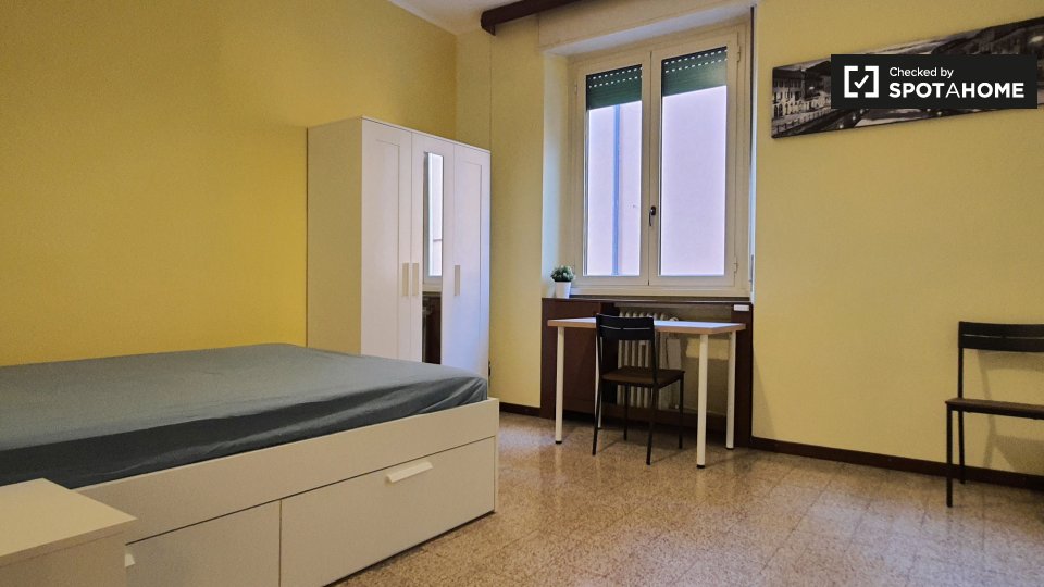 Double room Milan, 3 beds — photo 3