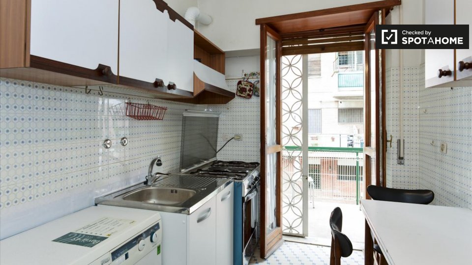 Double room Rome, 5 beds — photo 9
