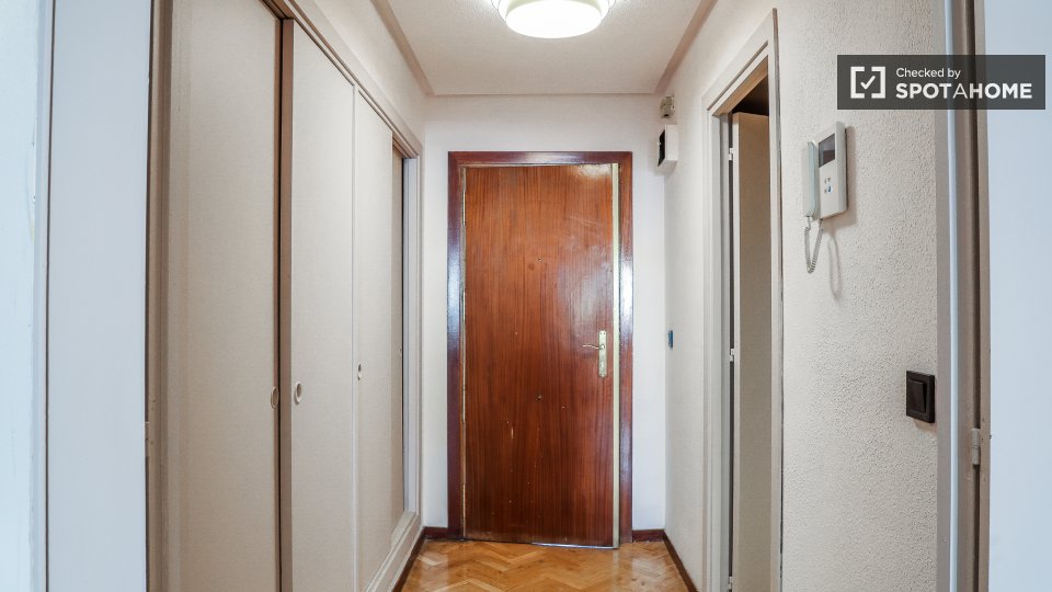 Apartment Madrid, 1 bed — photo 12