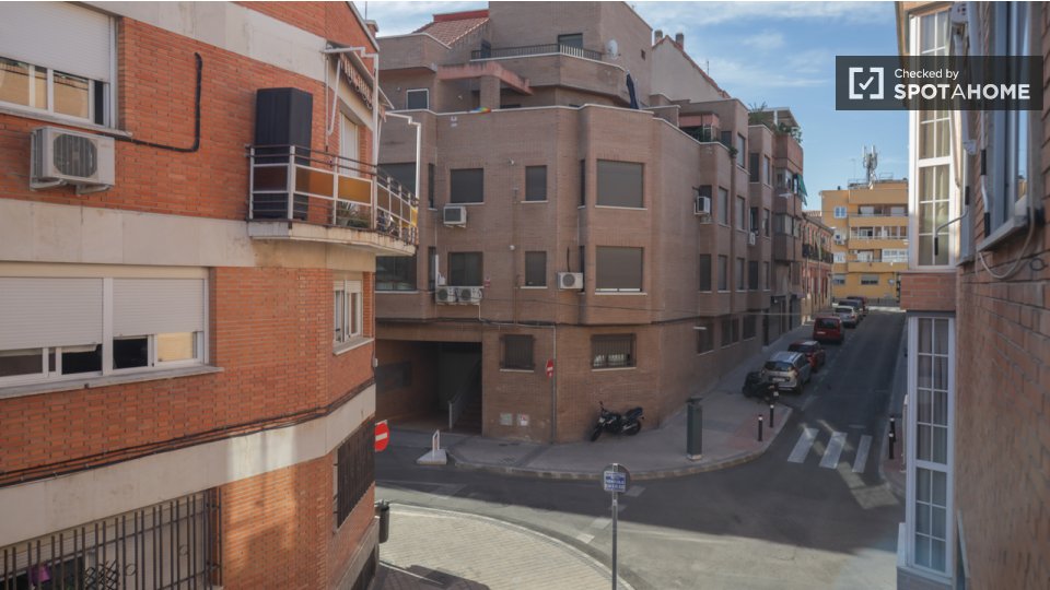 Apartment mono Madrid — photo 8