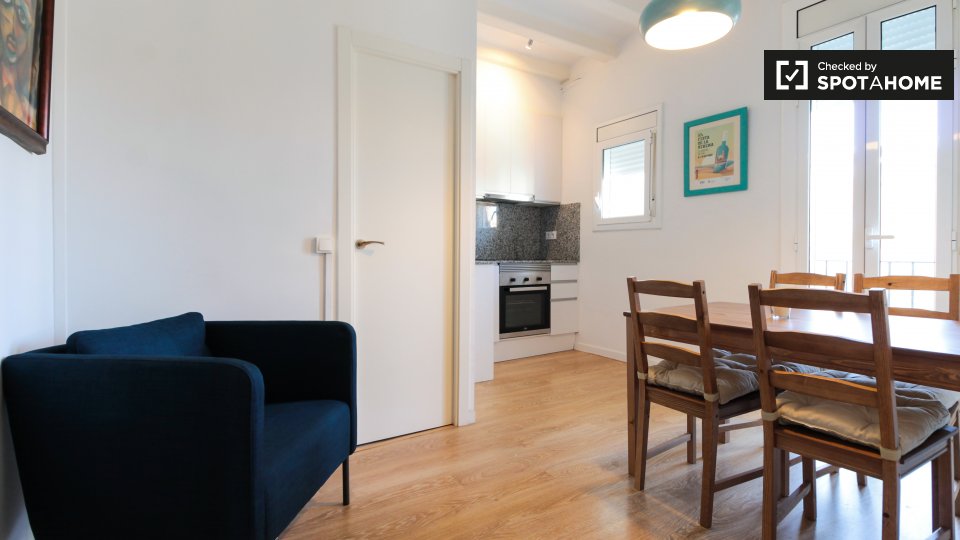 Apartment Barcelona, 2 beds, 52m² — photo 1