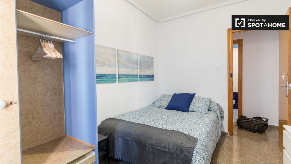 Double room Valencia, 5 beds — photo 2