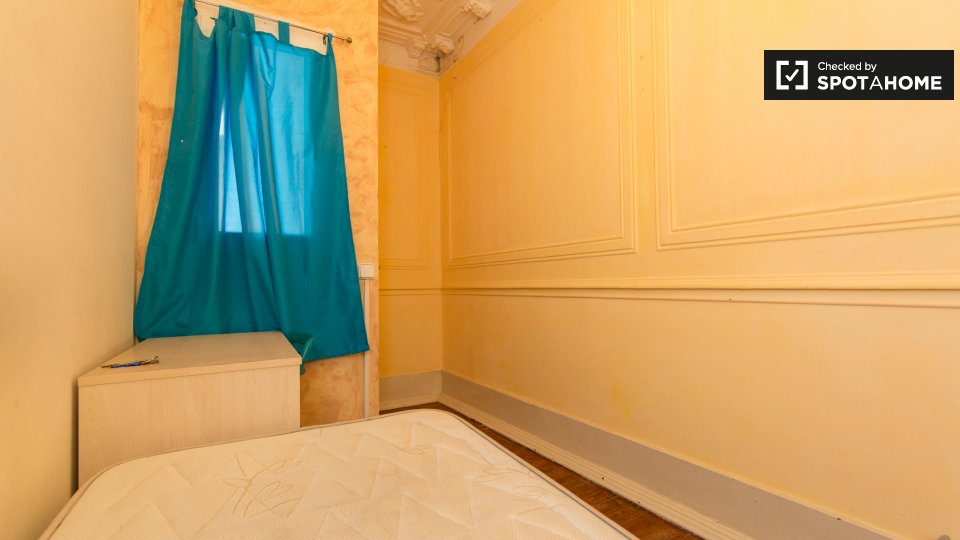 Double room Lisbon, 7 beds — photo 4