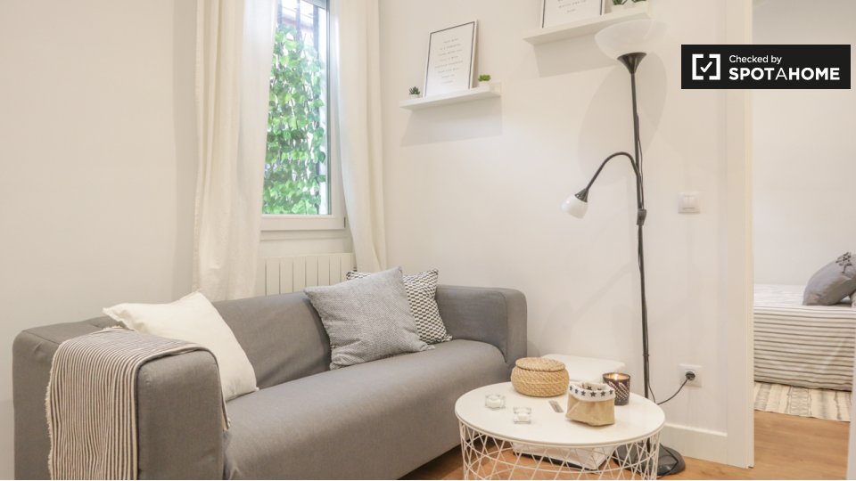 Apartment Madrid, 1 bed, 37m² — photo 4
