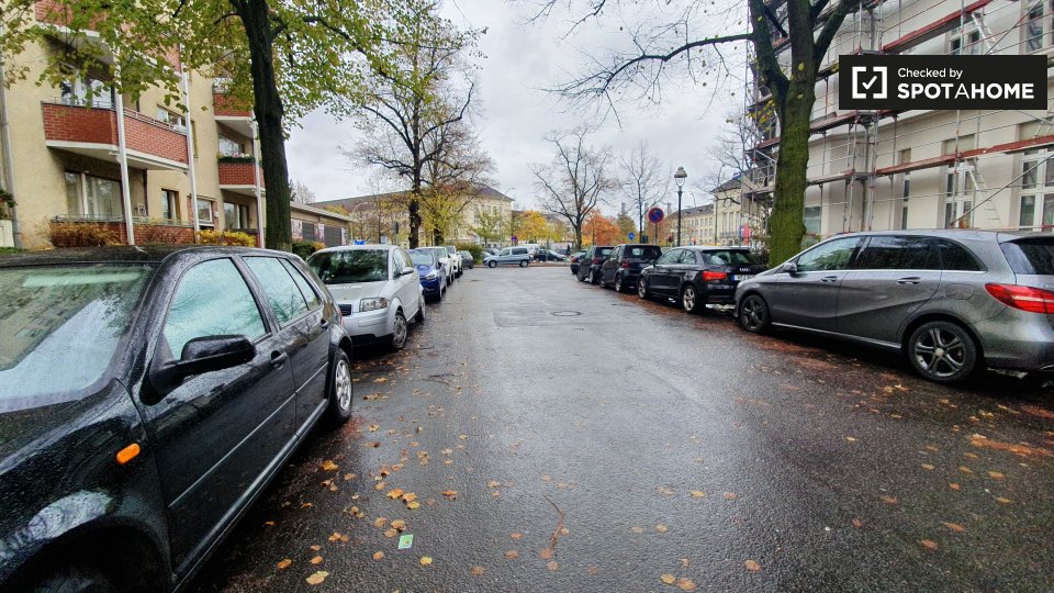 Double room Berlin, 4 beds, 92m² — photo 11