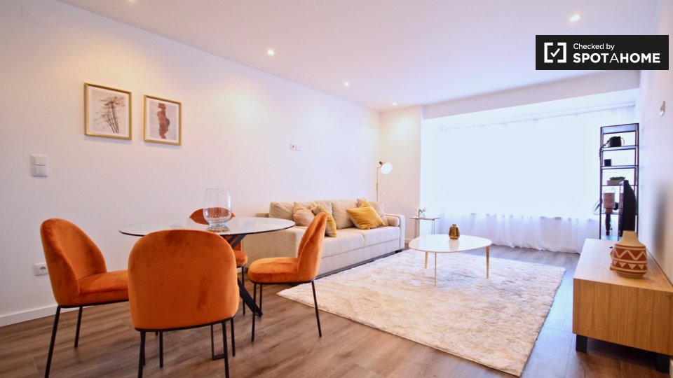 Apartment Lisbon, 1 bed, 58m² — photo 46