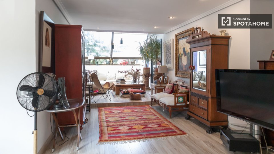 Double room Madrid, 4 beds — photo 15