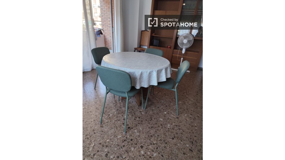 Double room Valencia, 4 beds — photo 3