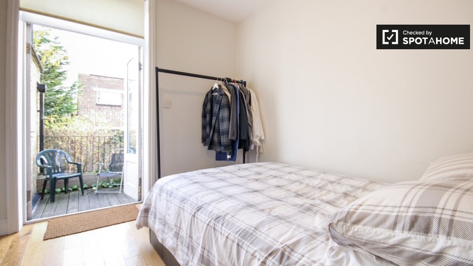 Double room London, 5 beds — photo 11