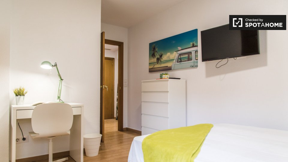 Double room Valencia, 5 beds — photo 3
